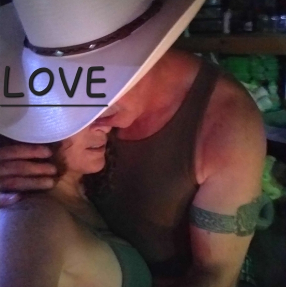 Pop Ups Only For Now - Picture 4 of 12